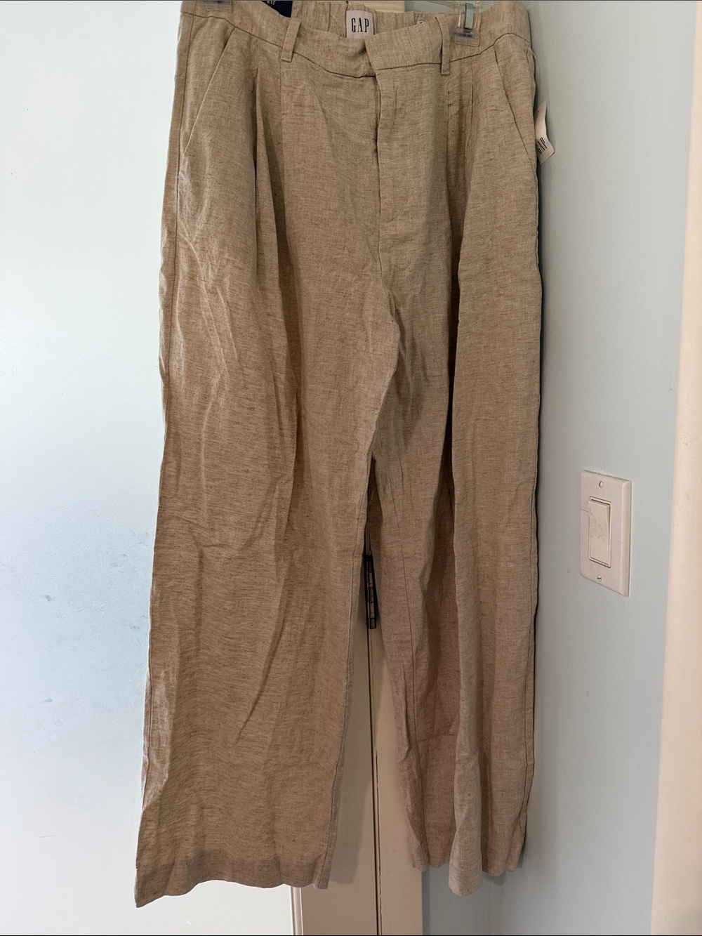 GAP Women’s Light Beige Wide-Leg Linen Blend Pants